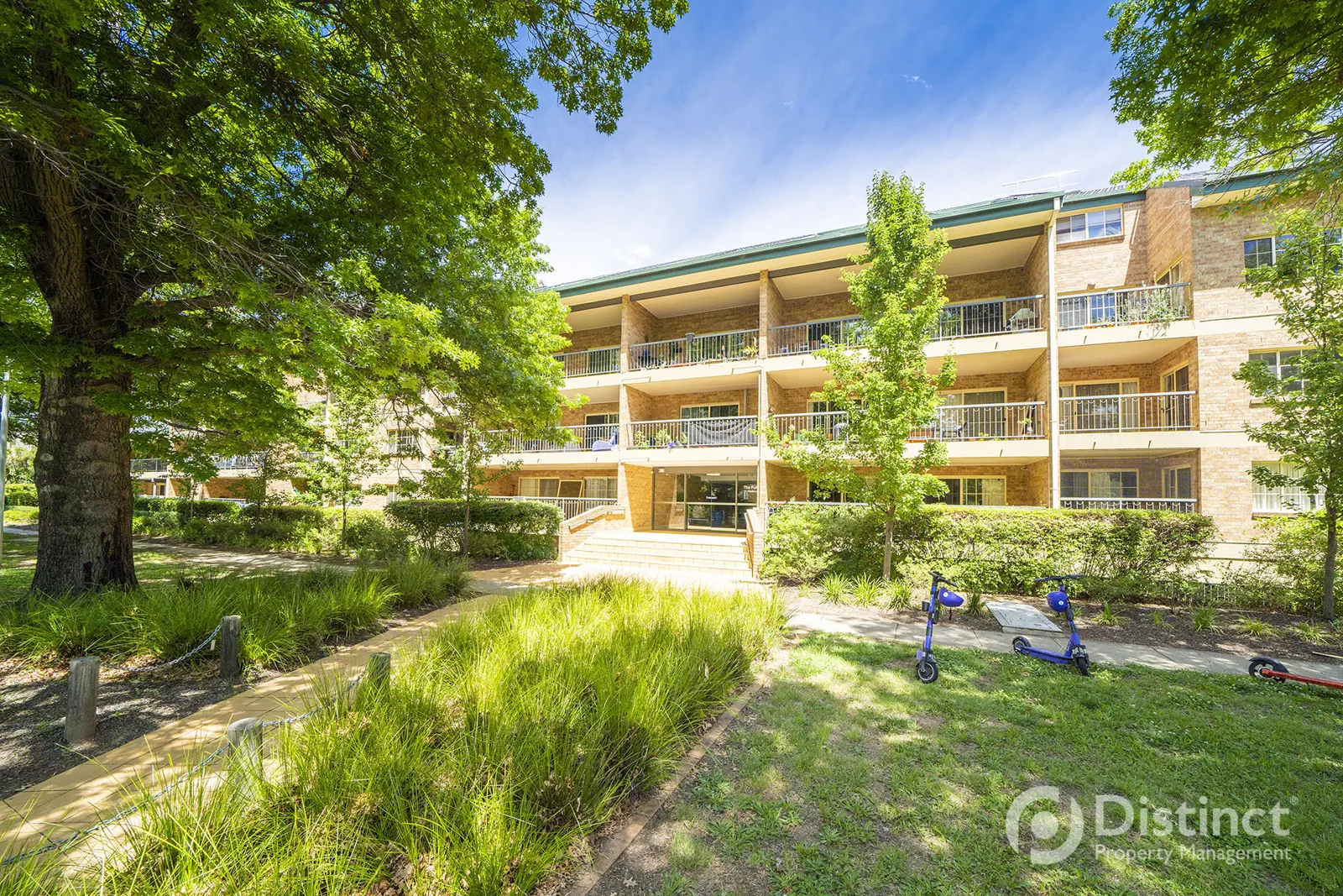 61/11 Fawkner Street, Braddon, photo 1