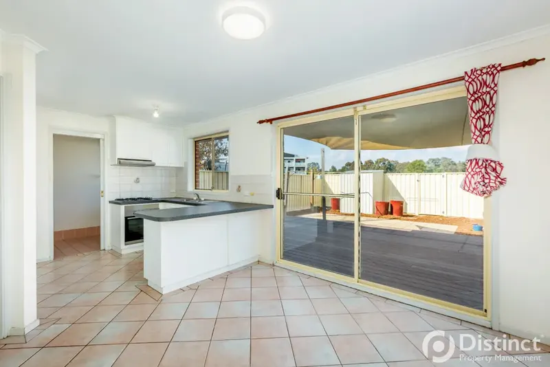 37/174 Clive Steele Avenue, Monash, photo 4