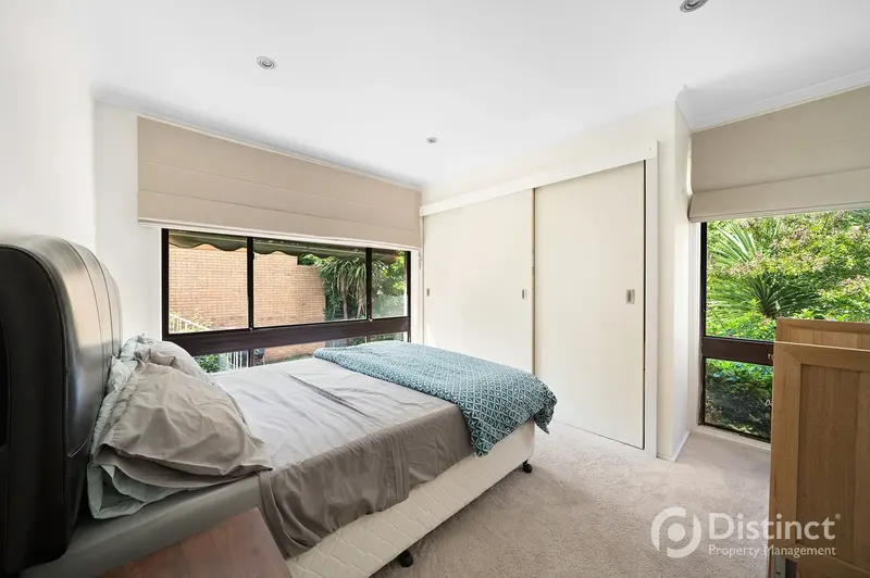 10 Montagu Place, Evatt, photo 8