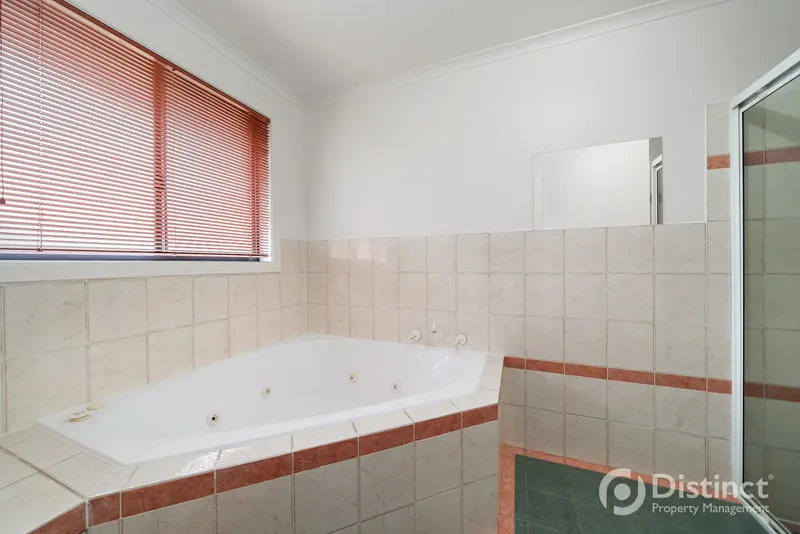33 Dobell Circuit, Conder, photo 7