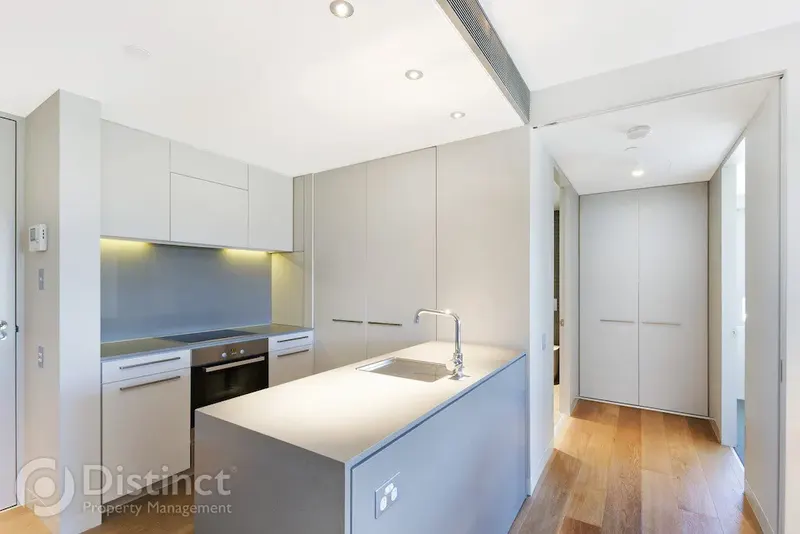 30/21 Eastlake Parade, Kingston, photo 3