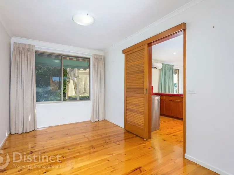 73 Shannon Circuit, Kaleen, photo 5