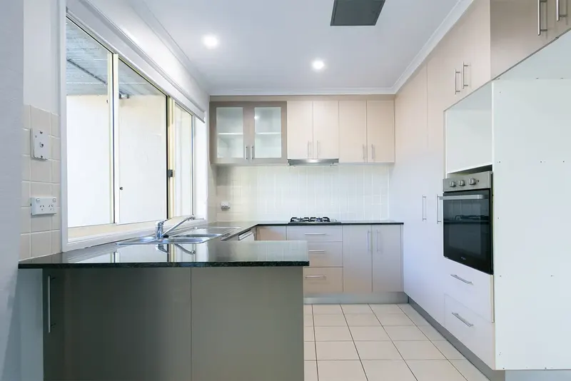 1/11 Frances Burke Street, Gungahlin ACT 2912, photo 5