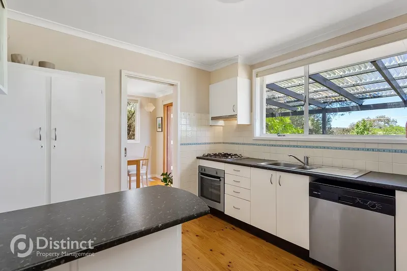 36 Lachlan Street, Macquarie, photo 4