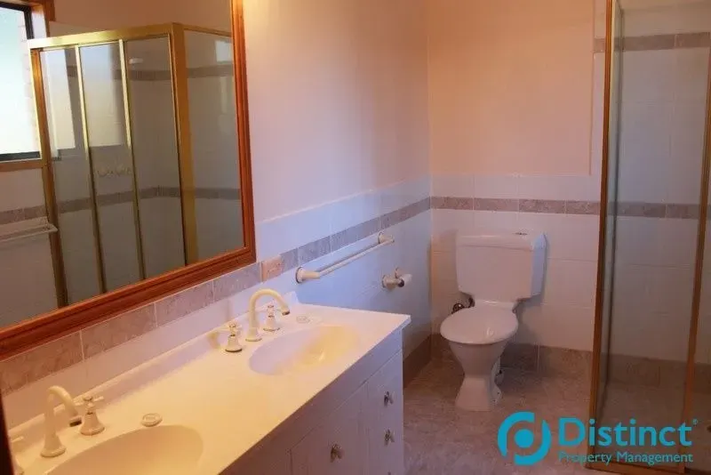 11 Teague Street, Cook, photo 11