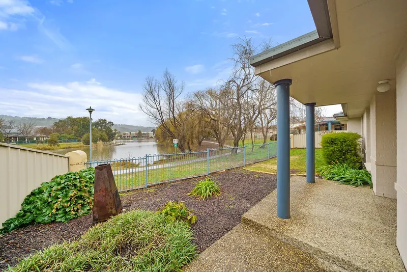 25 Bayside Court, Jerrabomberra NSW 2619, photo 15