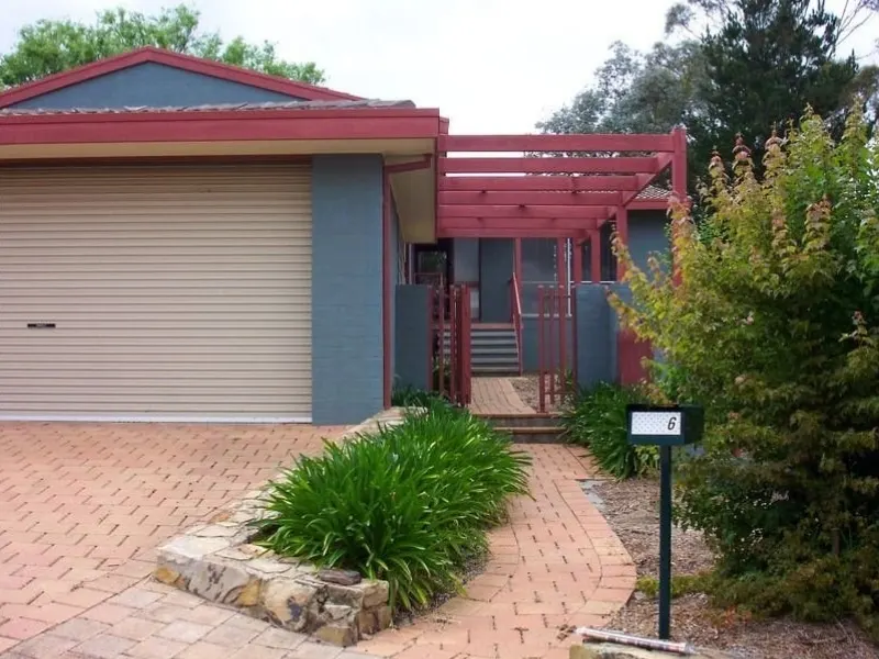 6 Tom Place, Charnwood, photo 1