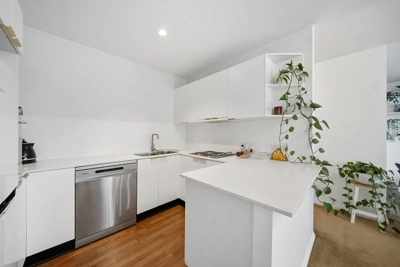 136/15 Tench Street, Kingston, photo 5
