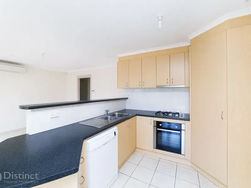 18 Coolgardie Street, Dunlop, photo 2