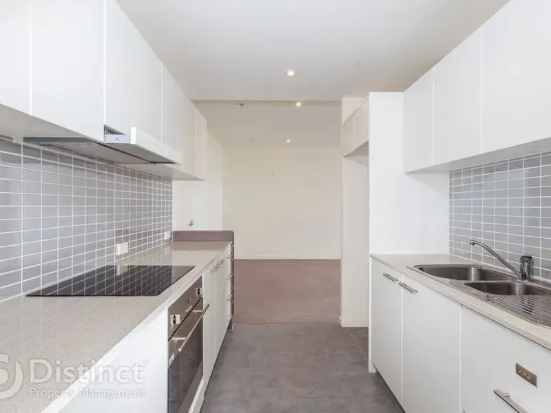 135/98 Corinna Street, Phillip, photo 3