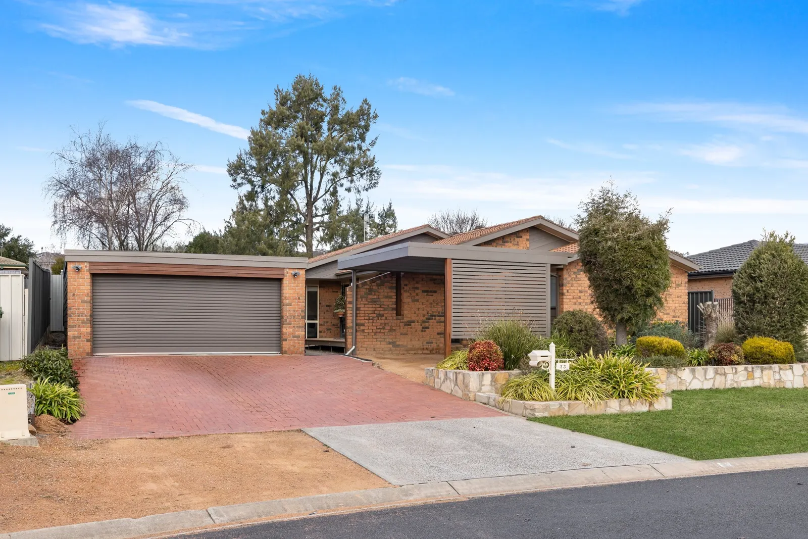 33 Poplar Crescent, Jerrabomberra, photo 1