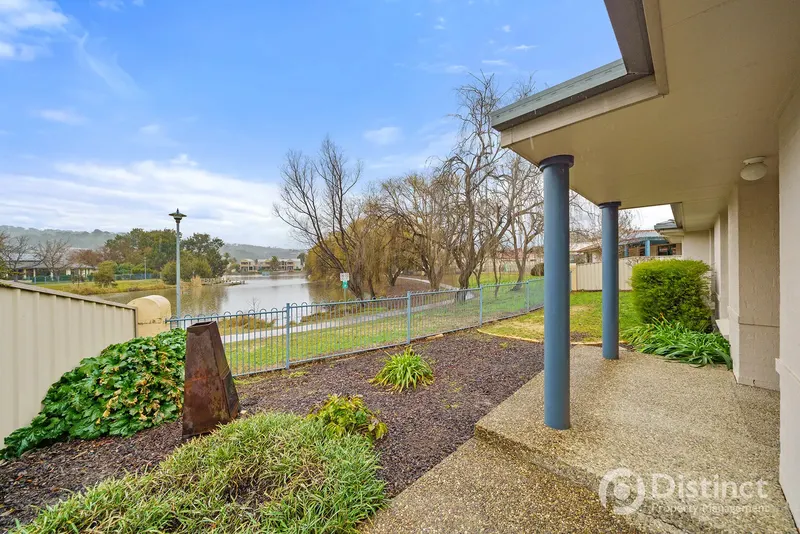 25 Bayside Court, Jerrabomberra, photo 3