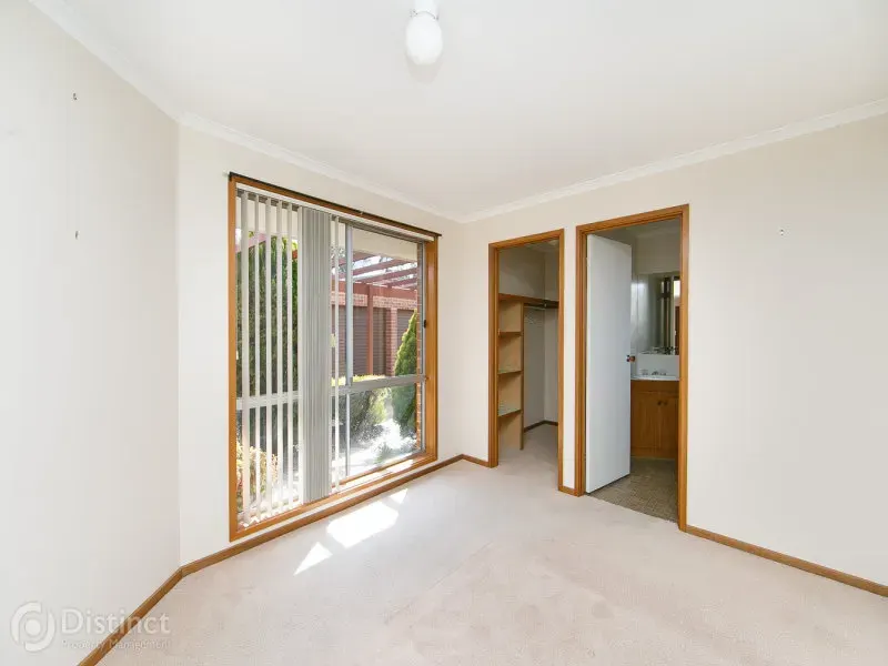 17 Ruwoldt Place, Kambah, photo 6