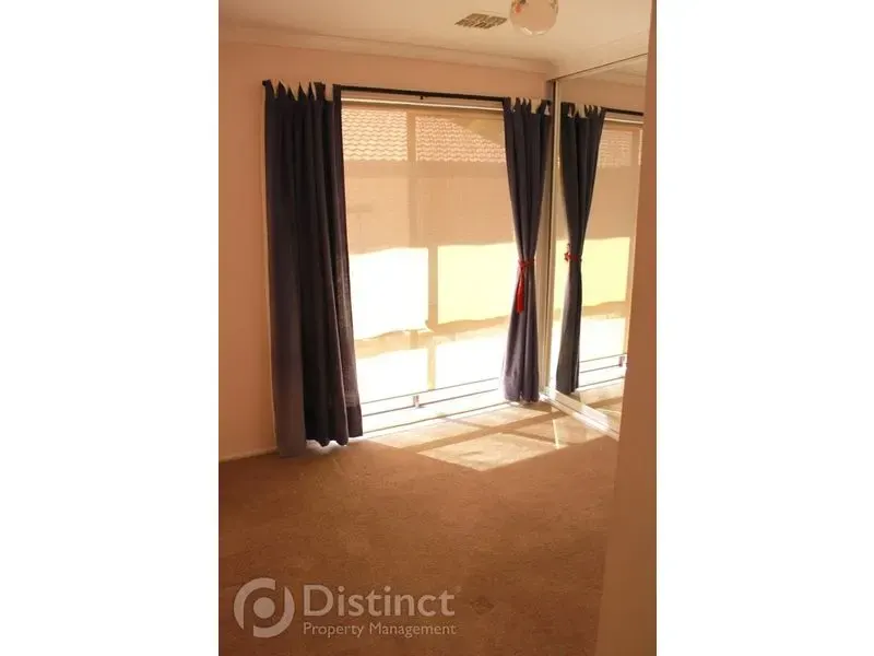 23 Carpenter Close, Calwell, photo 13