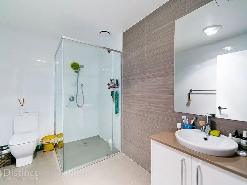 134/116 Easty Street, Phillip, photo 5