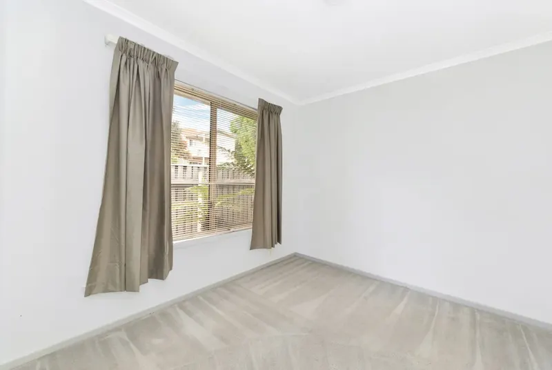 59 Ferguson Circuit, Ngunnawal, photo 7