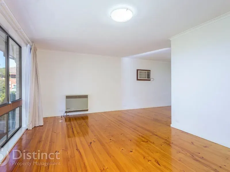 73 Shannon Circuit, Kaleen, photo 7