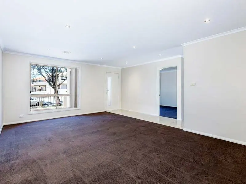 55 Frances Burke Street, Gungahlin, photo 3