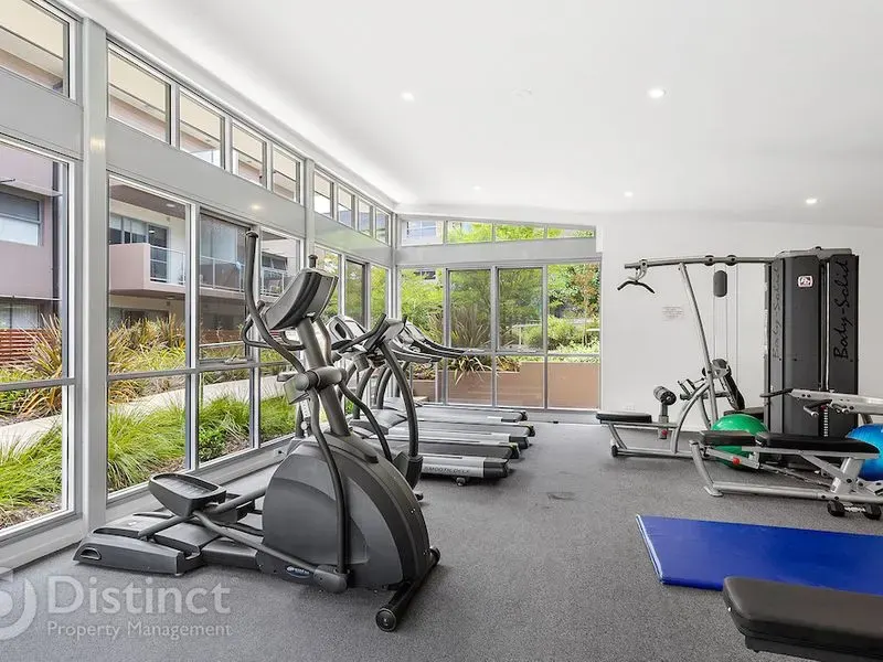 142/121 Easty Street, Phillip, photo 13