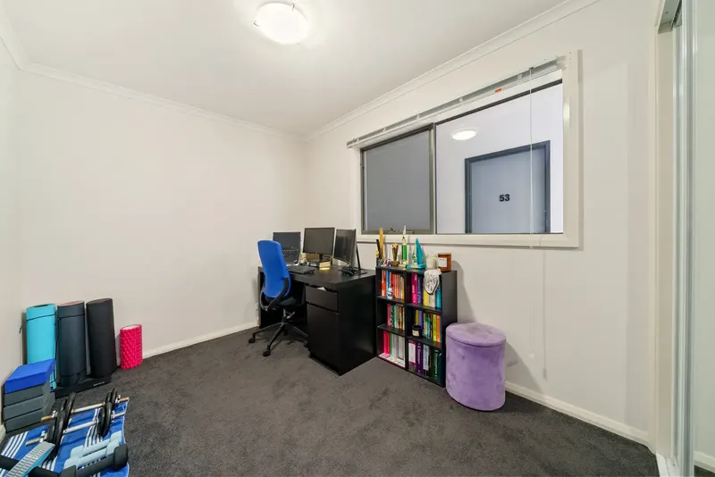 42/60 John Gorton Drive, Coombs, photo 10