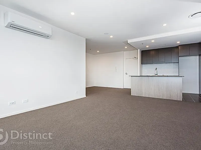 56/7 Irving Street, Phillip, photo 4