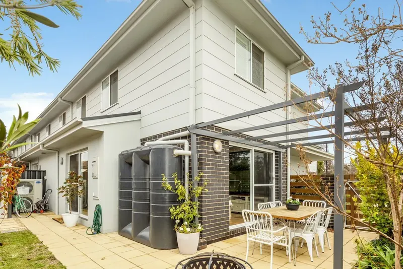 8/110 Henderson Road, Queanbeyan, photo 12
