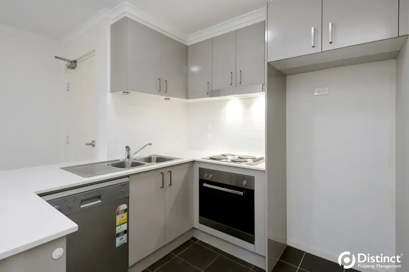 65/75 Elizabeth Jolley Crescent, Franklin, photo 3