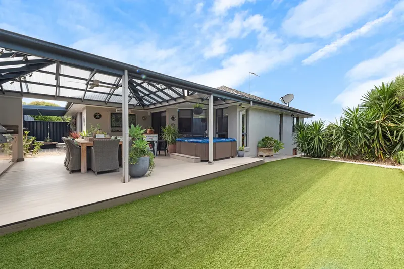32 Warrumbul Street, Ngunnawal, photo 4
