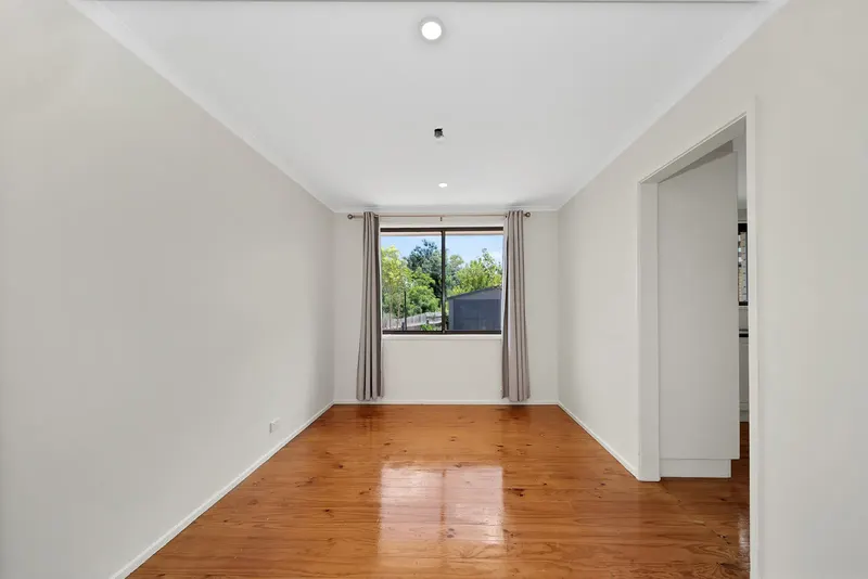 22 Kneeshaw Street, Monash, photo 5