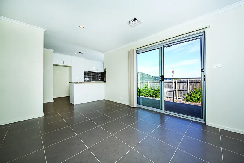 17/17 Margaret Tucker Street, Bonner, photo 2