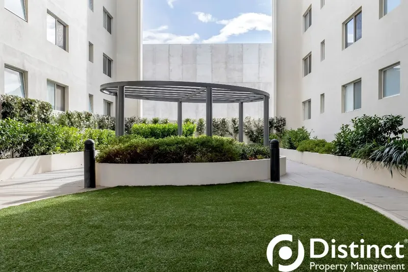 33/28 Mort Street, Braddon, photo 17