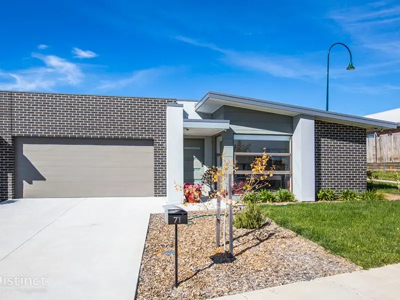 71 Carman Loop, Macgregor, photo 1