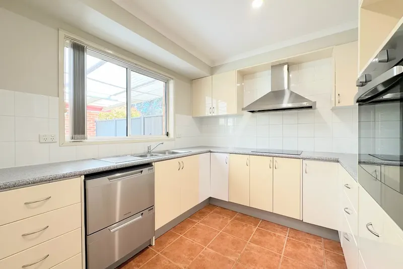 188 Ellerston Avenue, Isabella Plains, photo 5