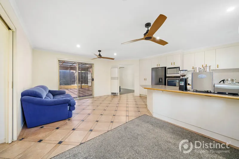 23 Windradyne Street, Ngunnawal, photo 6