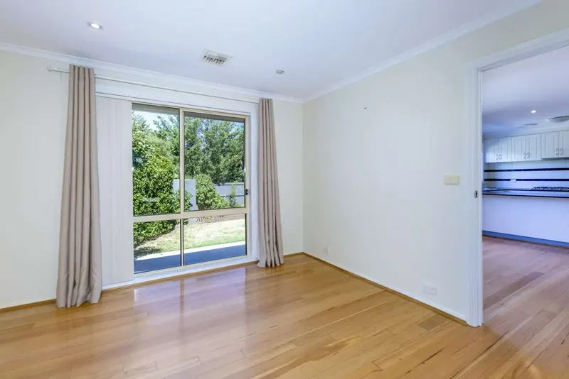 15 Piguenit Close, Lyneham, photo 7