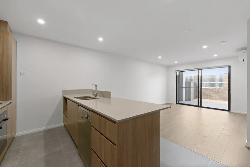 9/40 Trevor Gibson Way, Taylor, photo 4