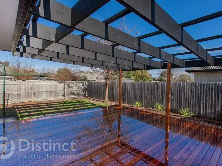 11 Swallow Street, Dunlop, photo 7