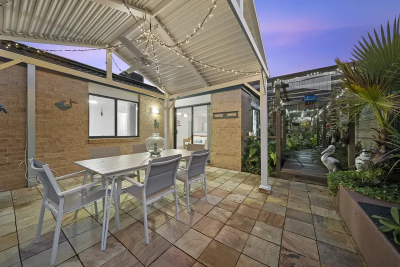 13 Diamond Street, Amaroo, photo 9