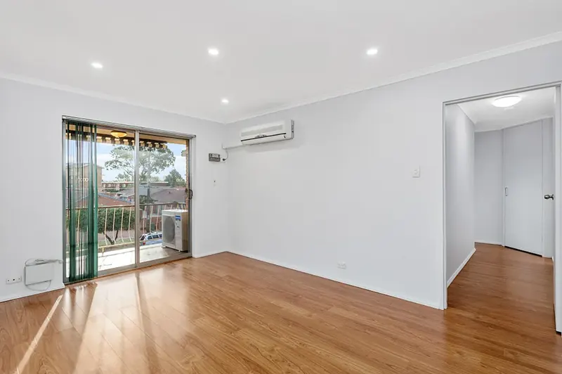6/3 King Street, Queanbeyan, photo 2